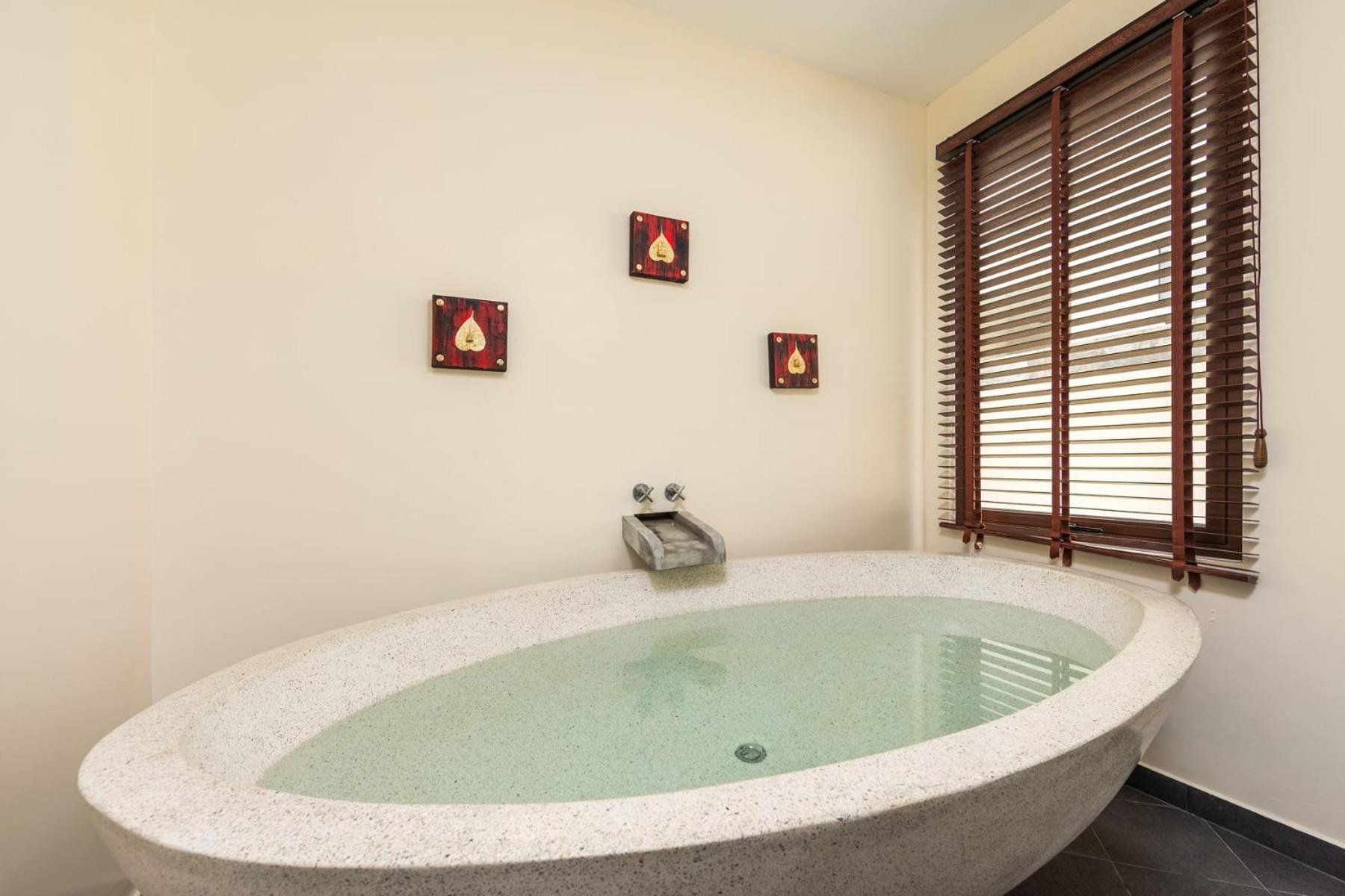 Villa Iorangi| 3 Bedroom Private Pool Residence In Rawai Beach Экстерьер фото